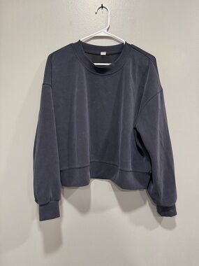 Lululemon Softstreme Perfectly Oversized Cropped Crew in Black (First Release)